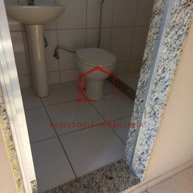 Conheça 23 do imóvel - Casa em Vila Valqueire - 156 m², Três Andares - LCCV30005 - 23 23 - 23