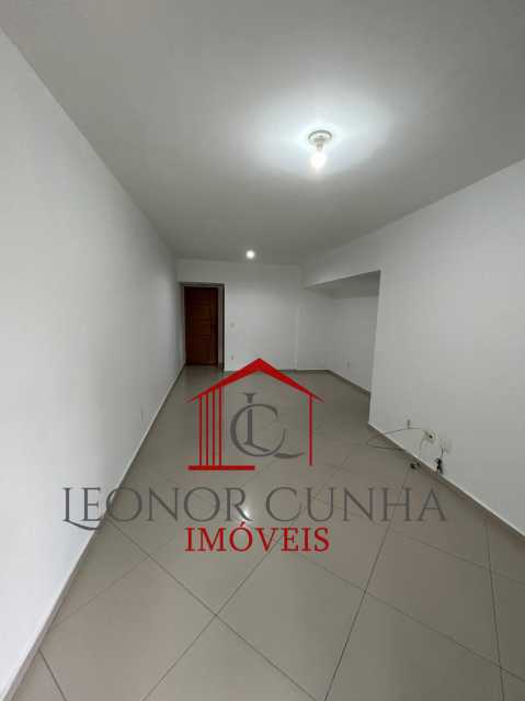 Conheça 002. do imóvel - Apartamento 3 quartos para alugar Vila Valqueire, Rio de Janeiro - R$ 3.000 - LCAP30053 - 2 002. - 2