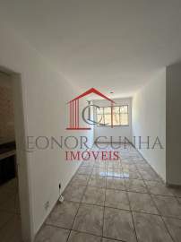 Apartamento para alugar Rua Ariperana, Taquara, Rio de Janeiro - R$ 1.300 - LCAP20077