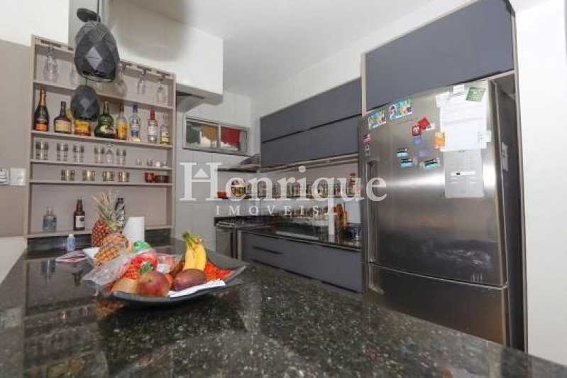 Picsart_22-07-29_14-18-03-492 - 21