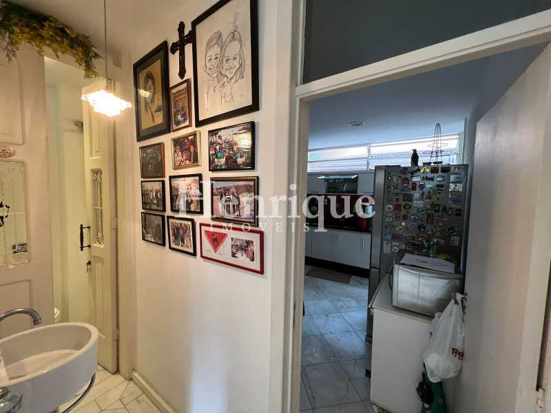 e0ec7681-0dce-4d9a-9462-0fa1eb - 12