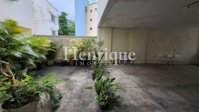 f8fb9b8b-5357-4f05-a23b-7acbaa - 30