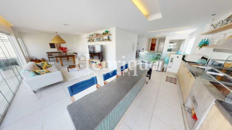 Picsart_23-03-11_10-44-47-754 - 12