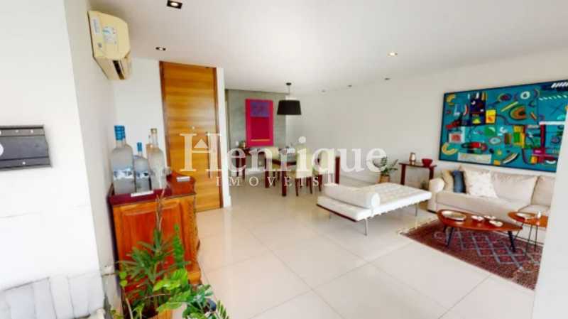 Picsart_23-03-11_10-52-37-516 - 10