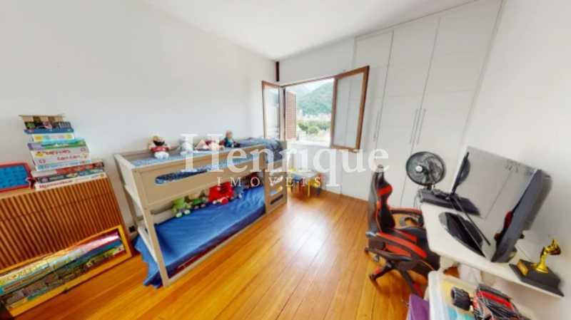 Picsart_23-03-11_11-01-33-692 - 16