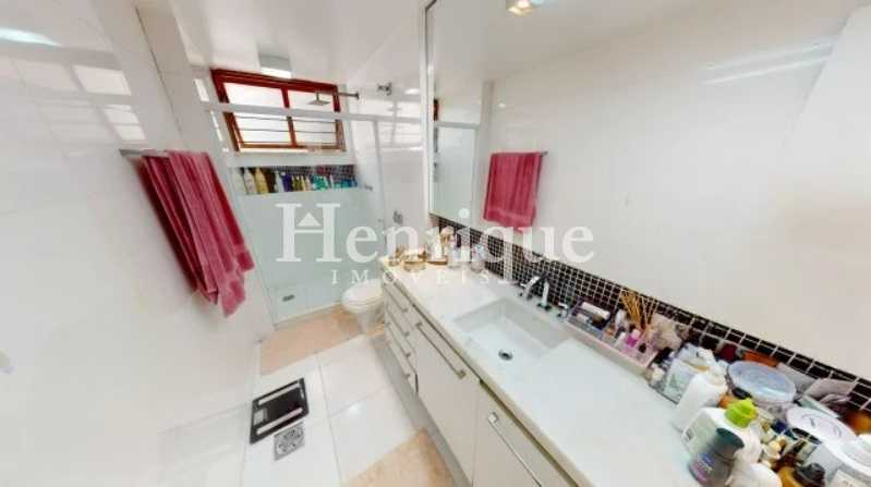 Picsart_23-03-11_11-02-34-440 - 20