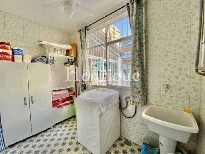 Picsart_23-04-04_21-51-50-455 - 28