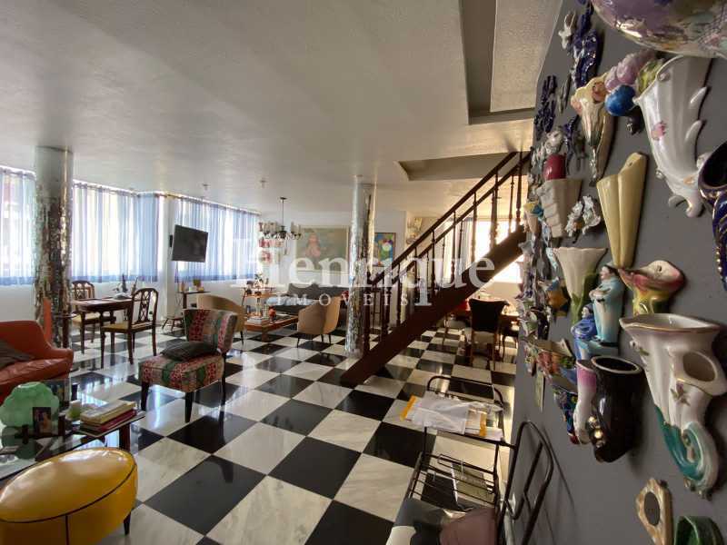 82489b21-9b2e-41c1-99fc-72424b - 3