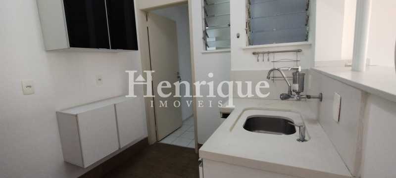 Conheça cozinha do imóvel - Apartamento à venda Rua Sorocaba, Botafogo, Rio de Janeiro - R$ 700.000 - FLAP10292 - 12 cozinha - 12