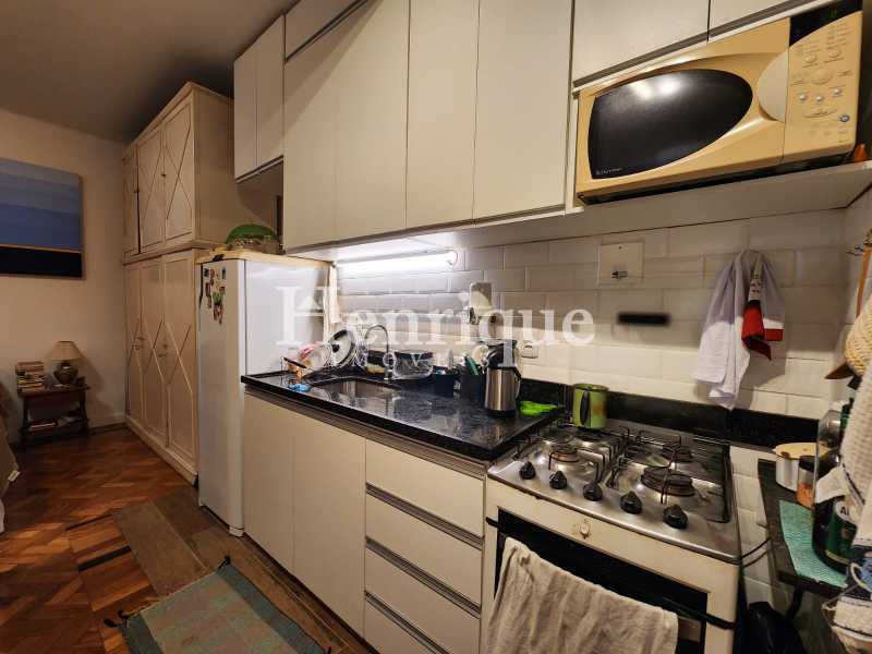 Conheça WhatsApp Image 2023-08-02 at 1 do imóvel - Kitnet/Conjugado 34m² para venda e aluguel Rua das Marrecas, Centro, Rio de Janeiro - R$ 350.000 - FLKI00084 - 17 WhatsApp Image 2023-08-02 at 1 - 17