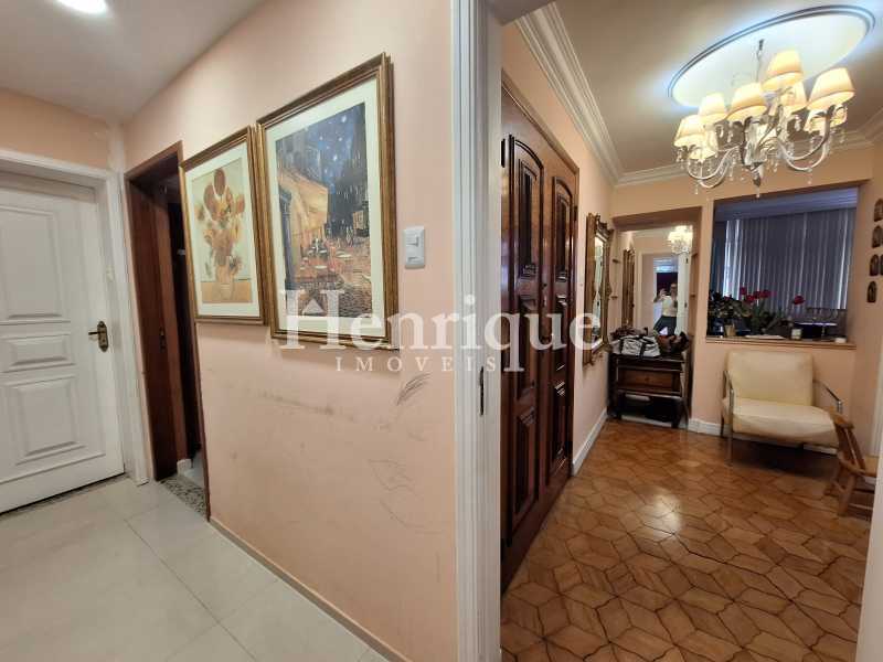 WhatsApp Image 2024-05-03 at 1 - 7