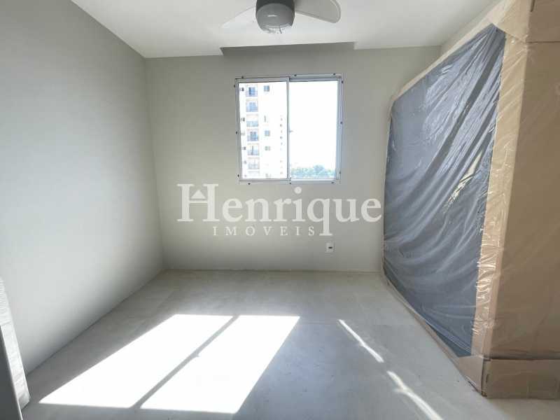 Conheça Quarto Suíte do imóvel - Apartamento à venda Estrada da Água Grande, Vista Alegre, Rio de Janeiro - R$ 430.000 - FLAP30804 - 13 Quarto Suíte - 13