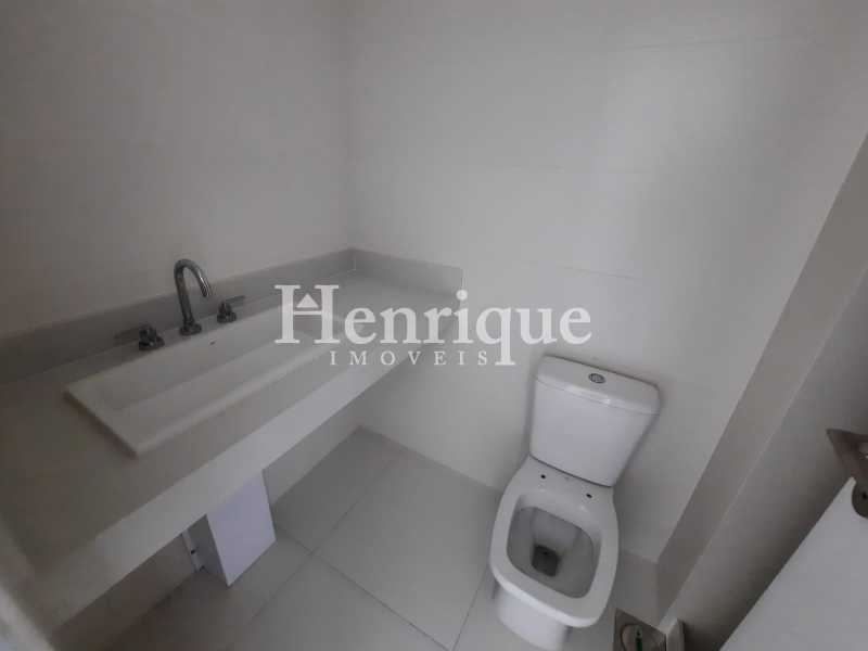 WhatsApp Image 2024-10-16 at 1 - 9