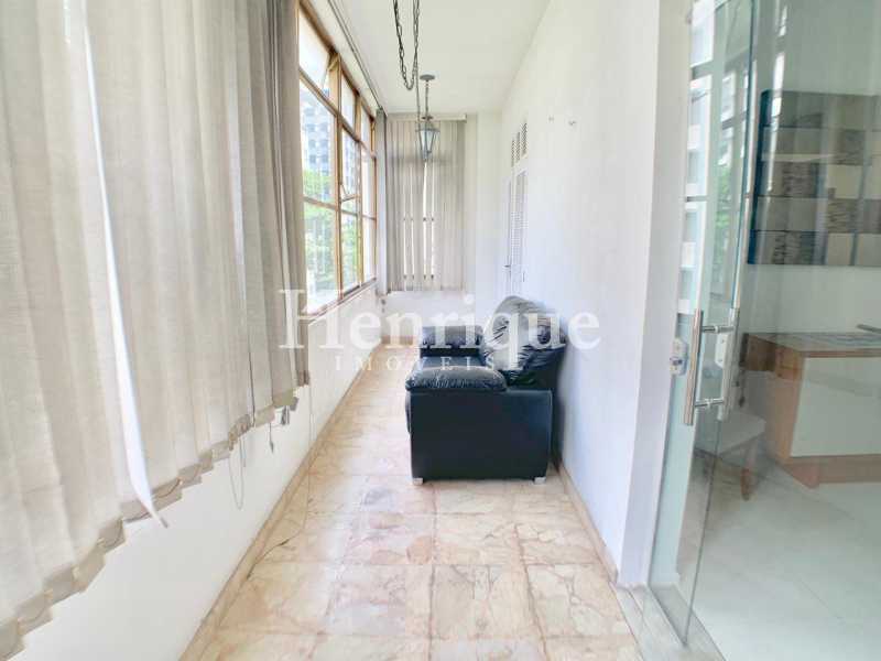 42e22e6d-c05e-4b54-94c4-8e44b1 - 12