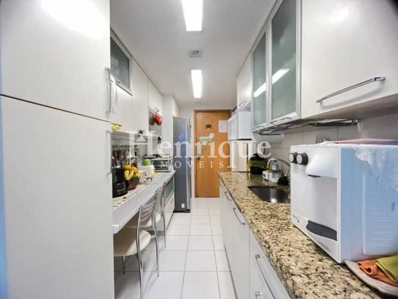 WhatsApp Image 2024-11-05 at 1 - 28