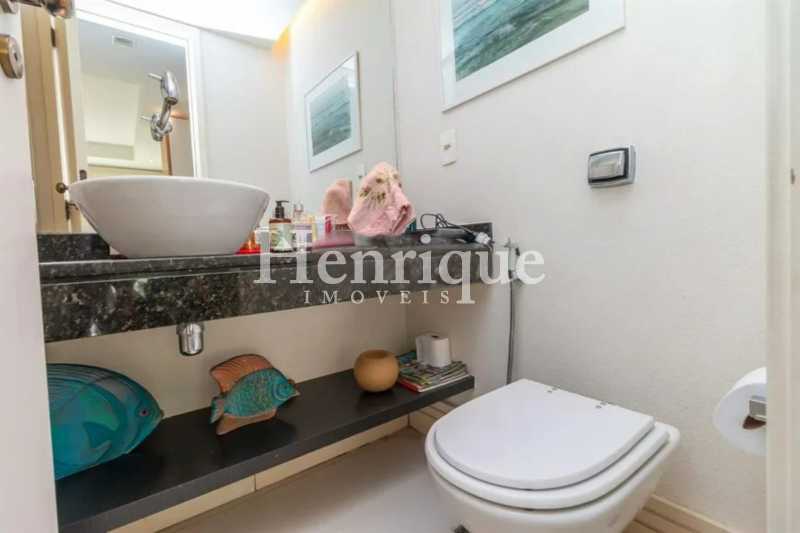 WhatsApp Image 2024-11-05 at 1 - 25