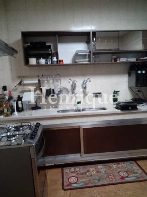 bb20407e-80fb-4715-b352-1df28b - 12