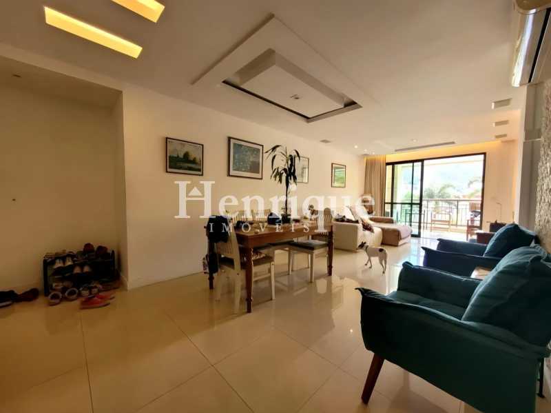 WhatsApp Image 2024-12-11 at 1 - 5