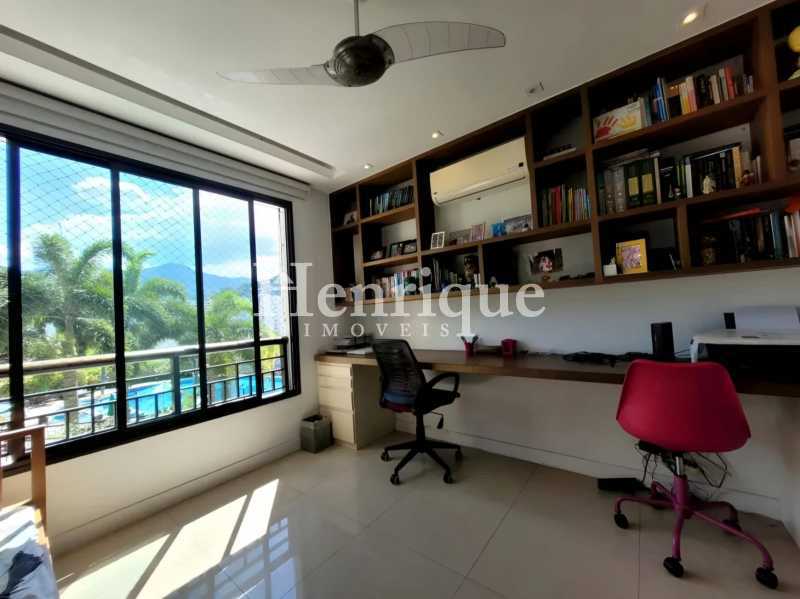 WhatsApp Image 2024-12-11 at 1 - 12