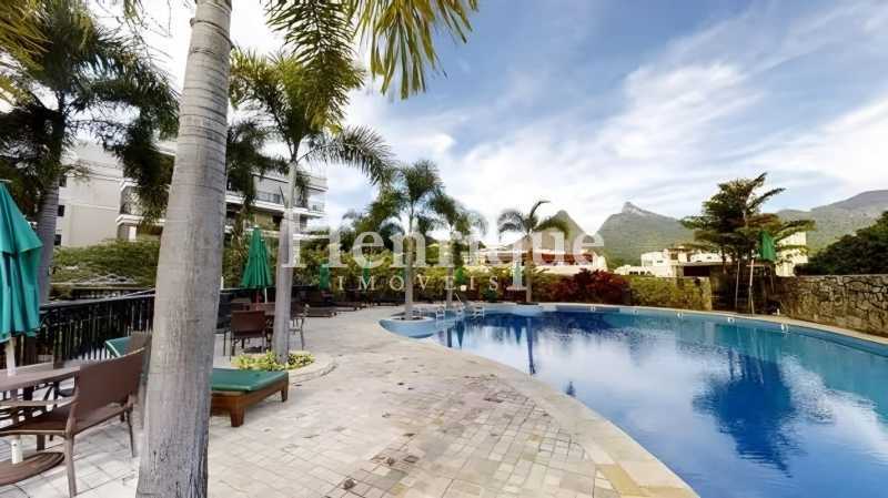 WhatsApp Image 2024-12-11 at 1 - 21