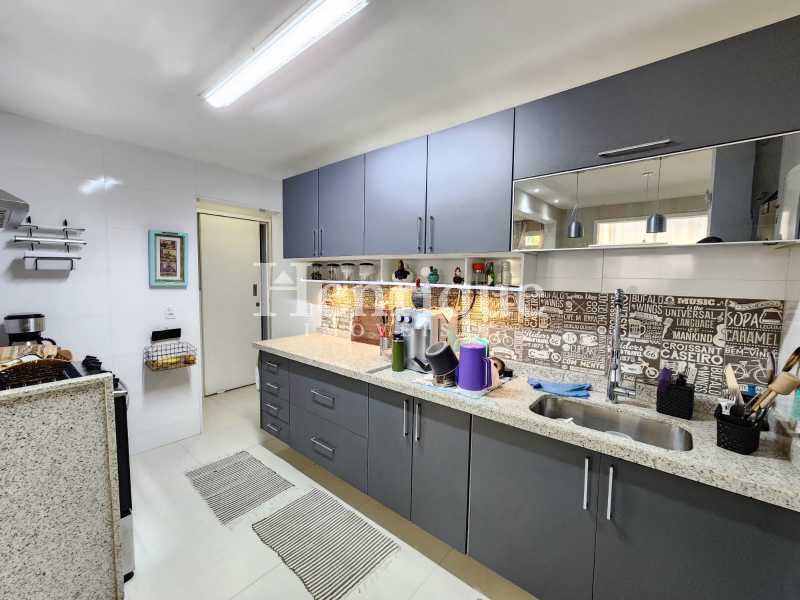 WhatsApp Image 2025-02-22 at 1 - 11