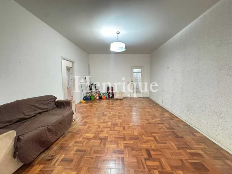 WhatsApp Image 2025-10-13 at 1 - 4