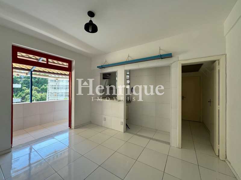 WhatsApp Image 2025-04-03 at 1 - 3