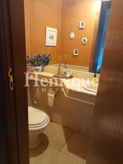 a1b5270a-79a5-48c0-9229-8bac82 - 12