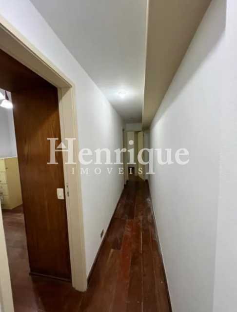 ac817ac1-13e8-4688-83b4-5b53a9 - 9