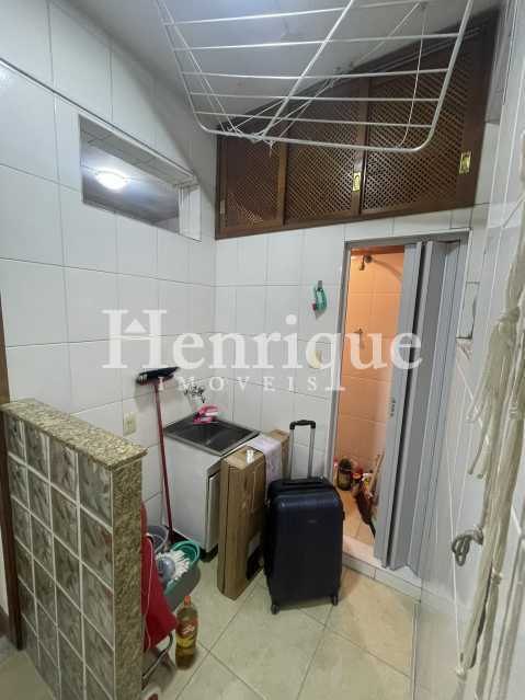 25 - Área de Serviço. - 23