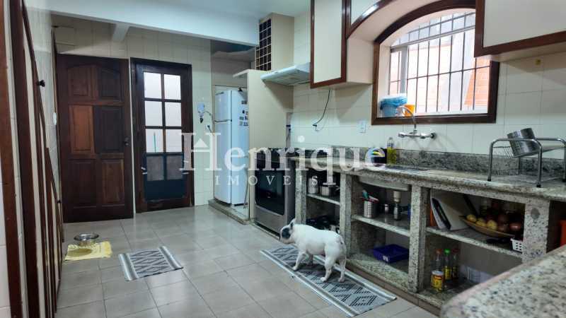 Conheça e2d447c1-65a6-4606-8c9c-9f803b do imóvel - Casa 5 quartos à venda Laranjeiras, Rio de Janeiro - R$ 2.210.000 - FLCA50012 - 24 e2d447c1-65a6-4606-8c9c-9f803b - 24