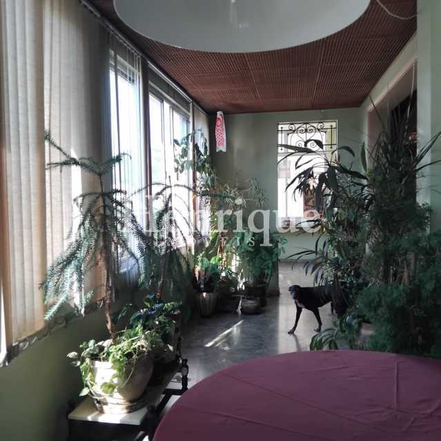 3d656dcd-5259-4570-b64b-eb73db - 3