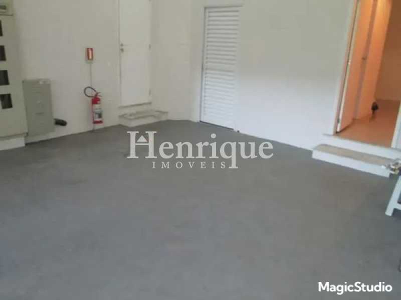 b471cc4331d20aaf826798035ec63b - 16