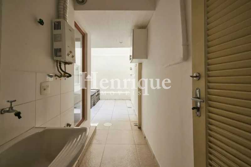 a2f0e8cd-1894-4c23-a807-856997 - 5