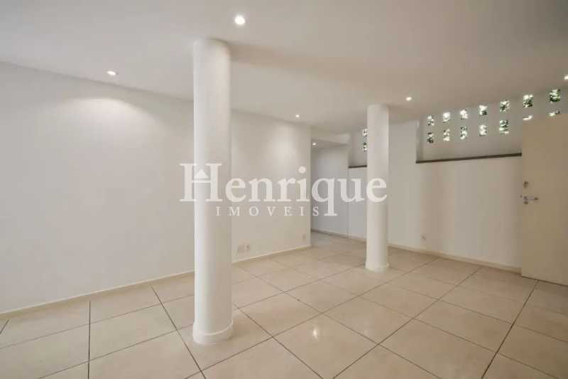 b7b34a18-17b8-4e4d-aeb9-ce0b2a - 15