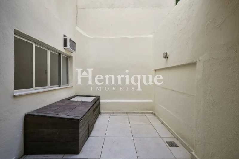 f942d3a4-40ac-4562-a6f9-4a9a0c - 19