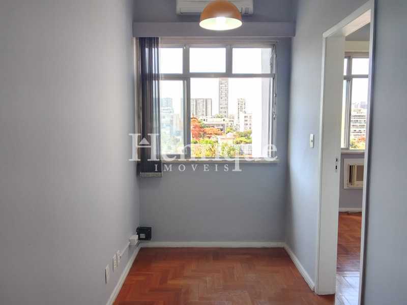 WhatsApp Image 2025-08-27 at 1 - 4