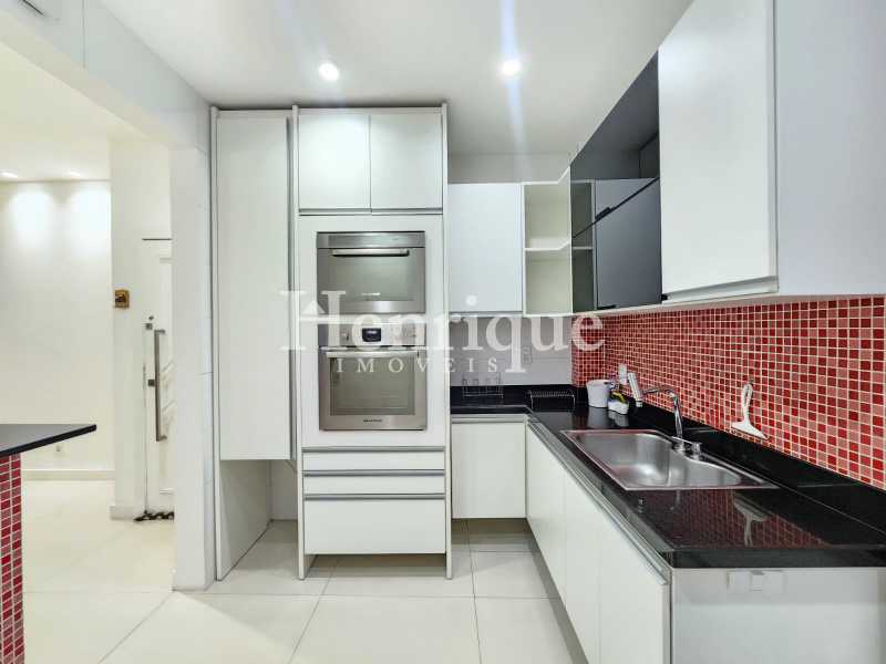 WhatsApp Image 2025-10-05 at 2 - 7