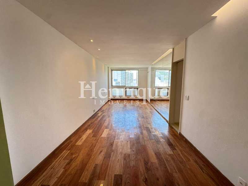 WhatsApp Image 2025-12-01 at 1 - 7