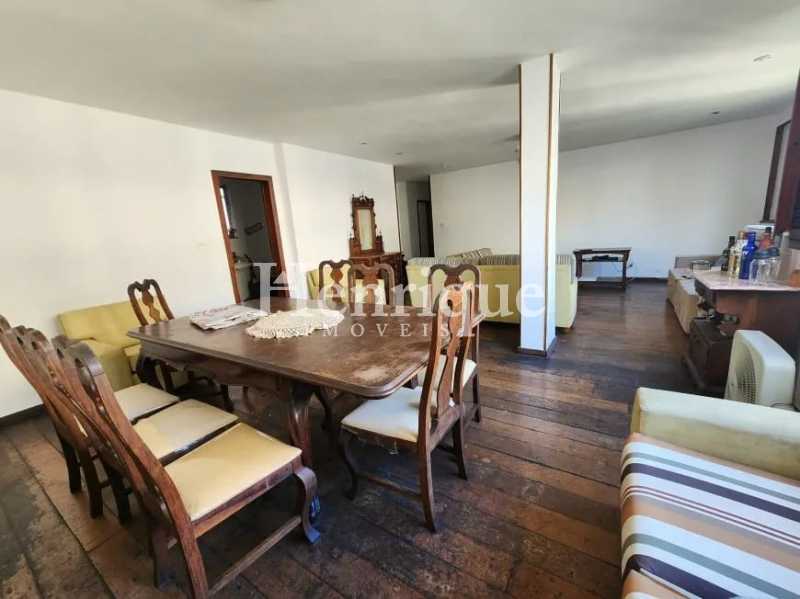 WhatsApp Image 2025-10-15 at 1 - 4