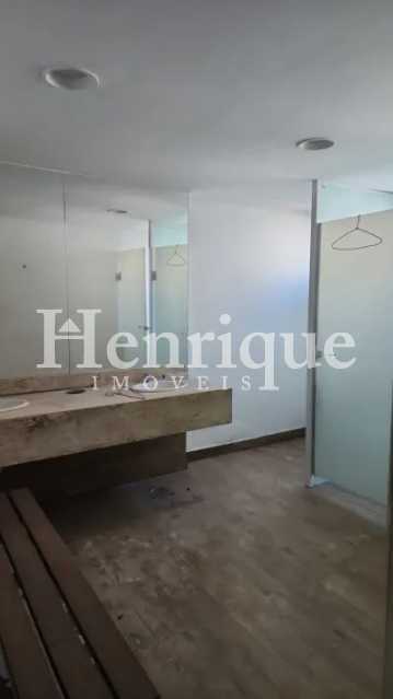 WhatsApp Image 2025-10-15 at 1 - 7