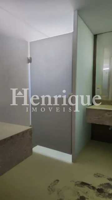 WhatsApp Image 2025-10-15 at 1 - 8