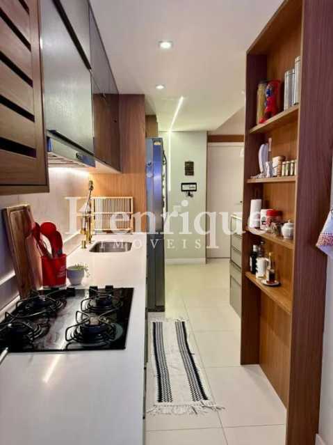 WhatsApp Image 2025-10-21 at 1 - 16