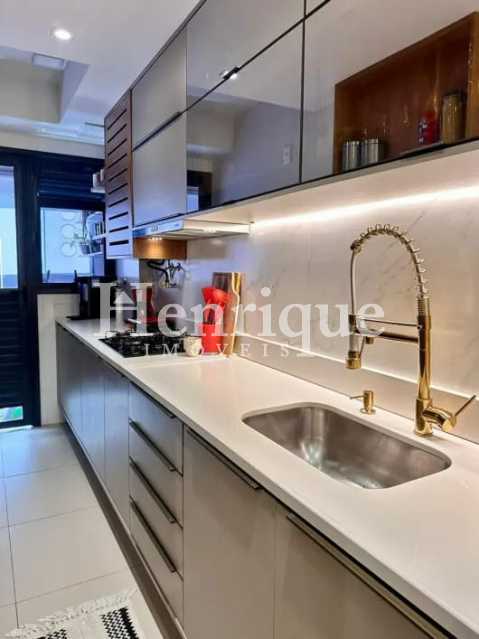 WhatsApp Image 2025-10-21 at 1 - 17