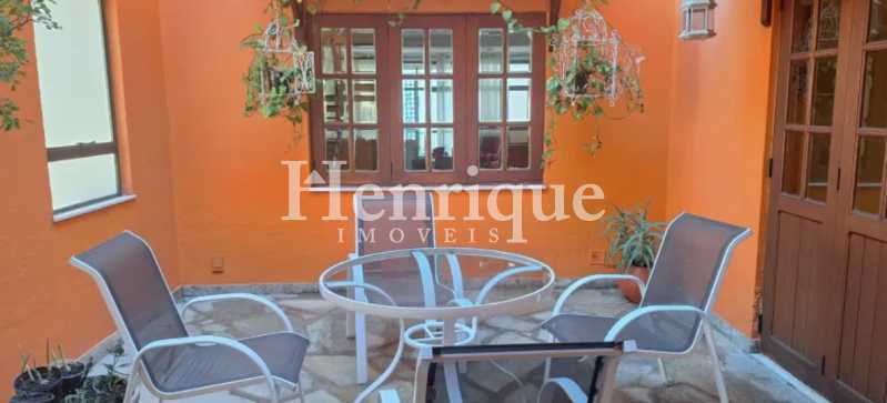 WhatsApp Image 2025-10-22 at 1 - 12