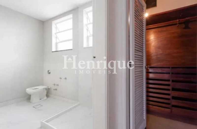 WhatsApp Image 2025-11-10 at 2 - 29