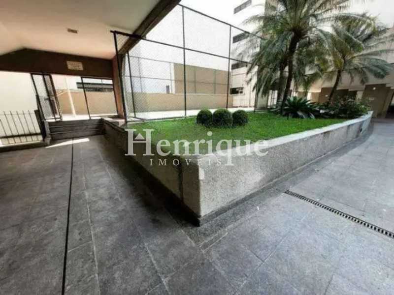 WhatsApp Image 2025-11-10 at 1 - 27