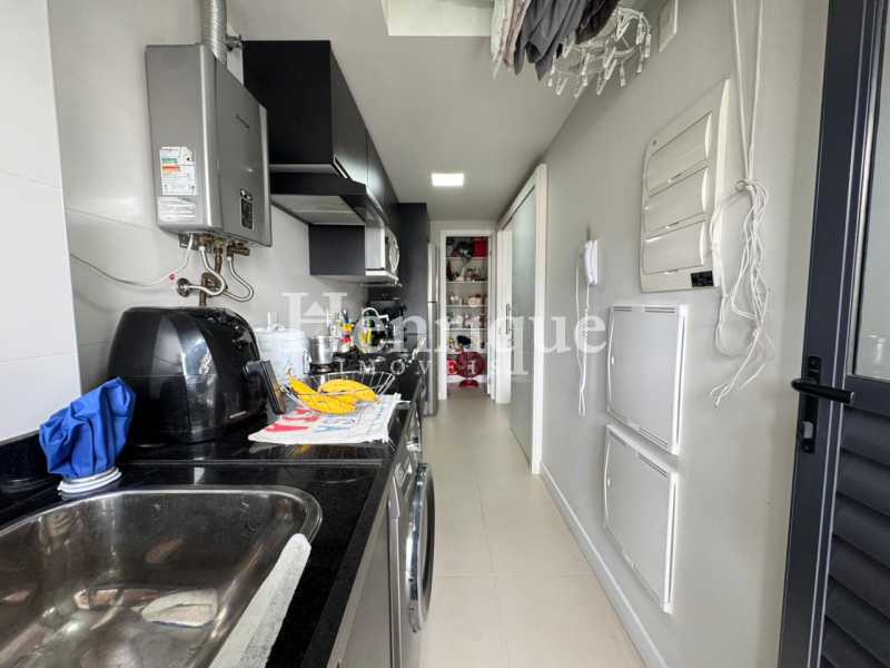 85363538-0683-48ab-a16e-3b8701 - 23