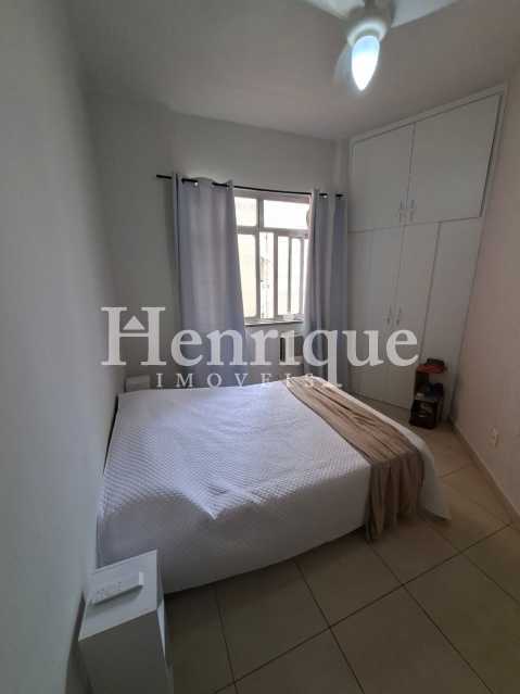 Quarto - 12