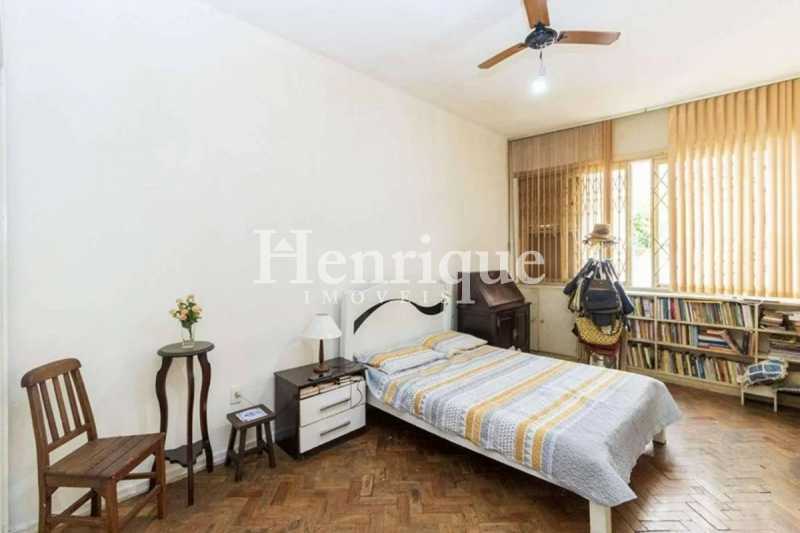 Quarto - 20